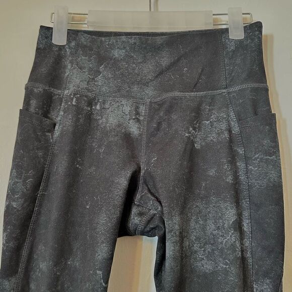 Danskin Watercolor Print Legging Black Side Pockets High Rise Active Pants Small - Picture 2 of 4